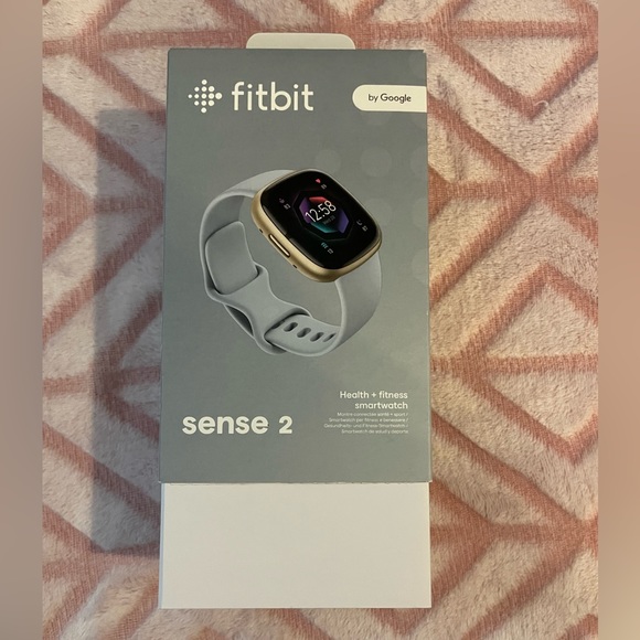 Fitbit Sense 2 like New still have the box - Picture 1 of 13